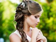 Элегантные свадебные прически на короткие стрижки Женские укладки на короткие волосы на свадьбу